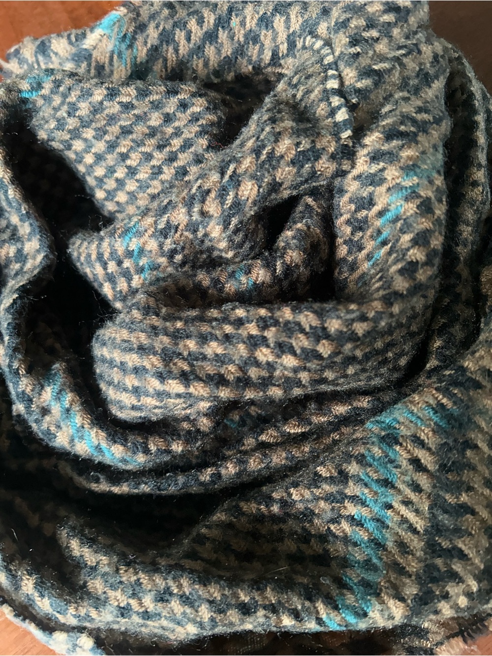 Blue and Black Houndstooth Wool-Blend Scarf 9“ x 45“